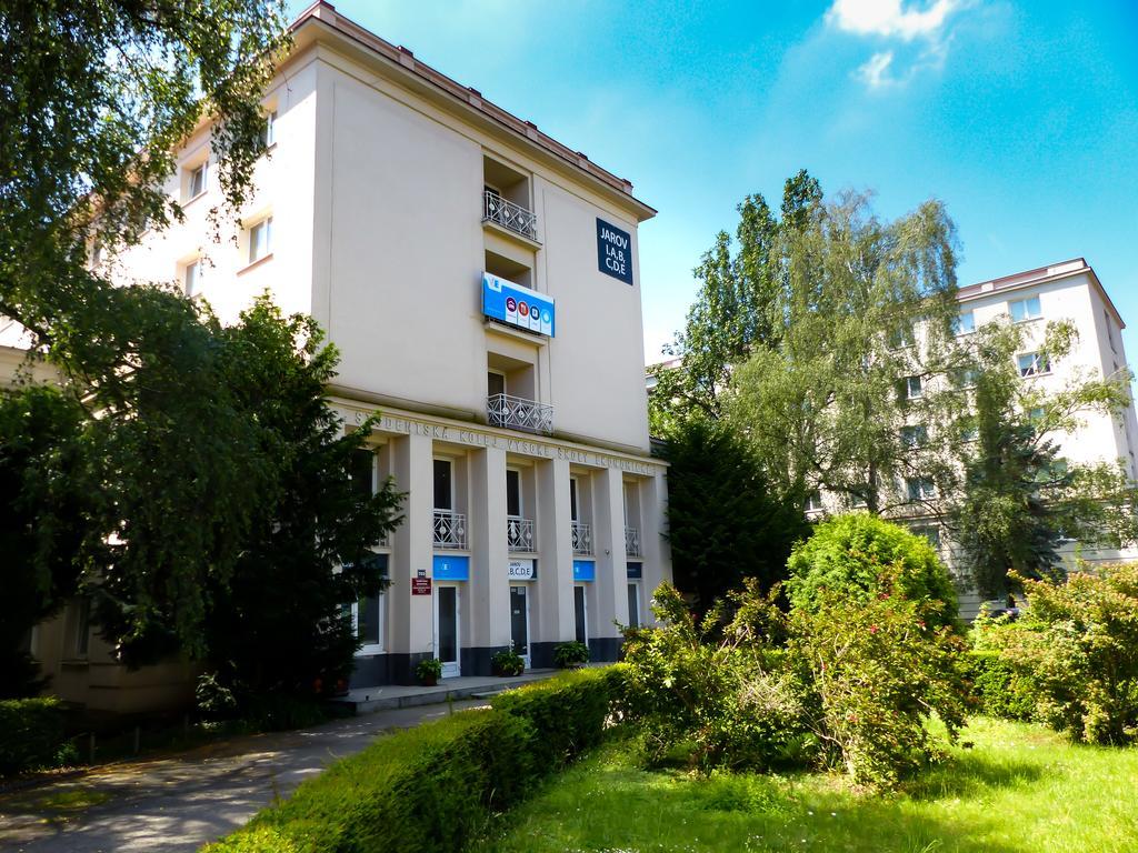 University Hotel Prague Exterior photo